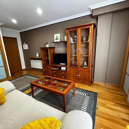 Centrico Con Garaje Apartment